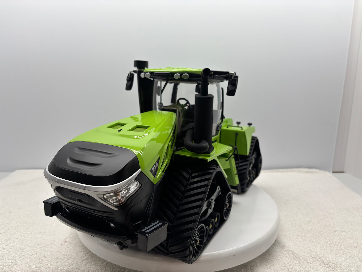 1/16 Case IH Steiger 715 Green Custom