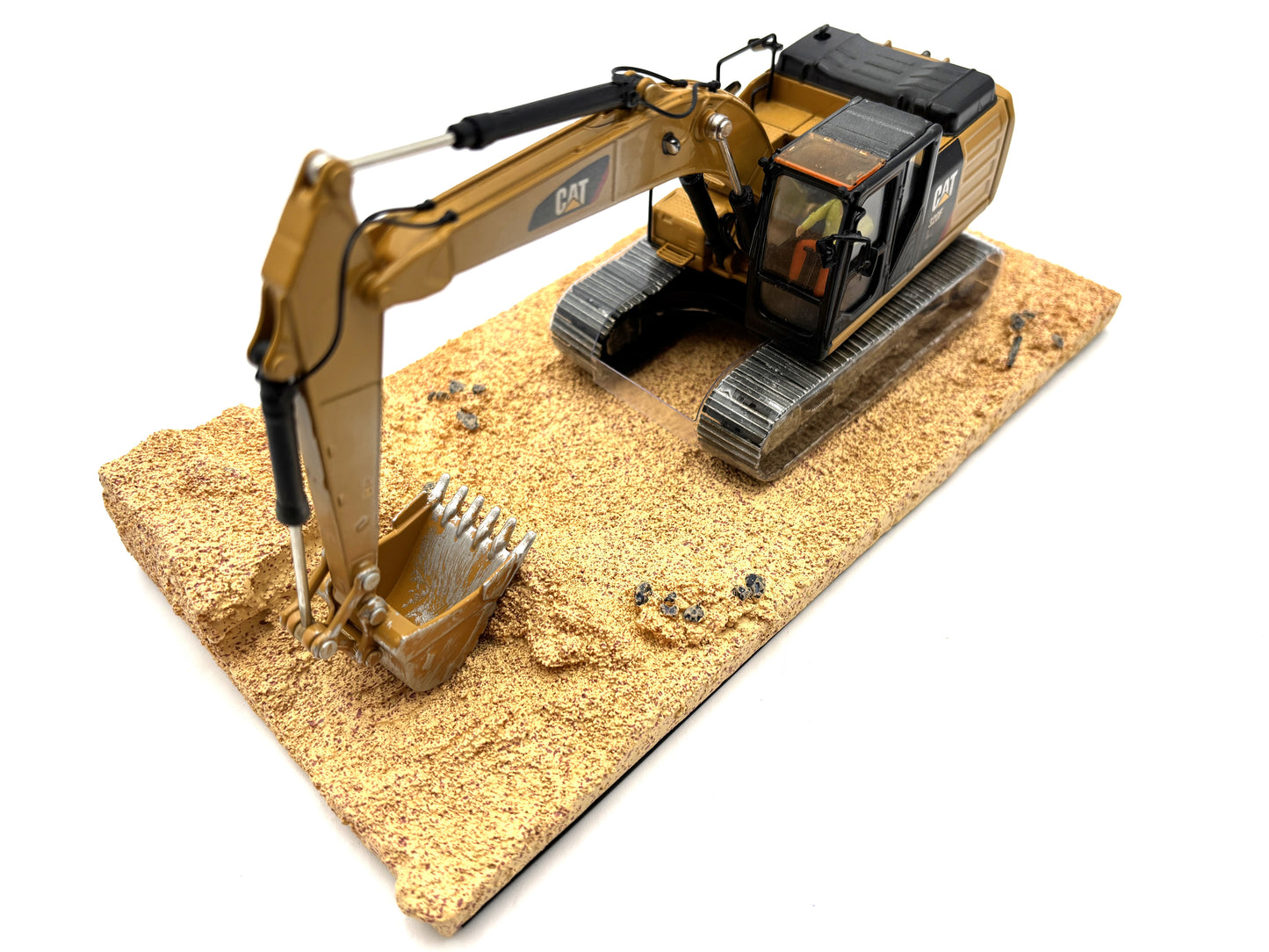 1/50 Caterpillar 320F Weathered