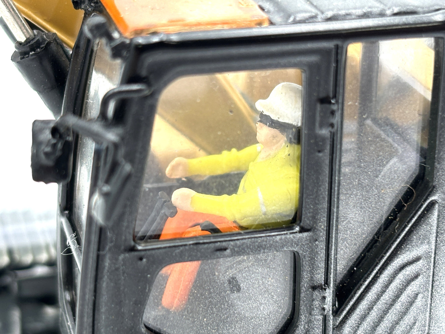 1/50 Caterpillar 320F Weathered