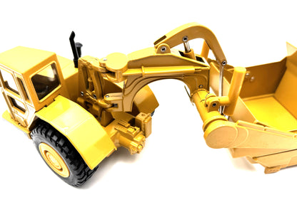 1/50 Caterpillar 631E Scraper