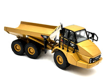 1/50 Caterpillar 725 Rock Truck
