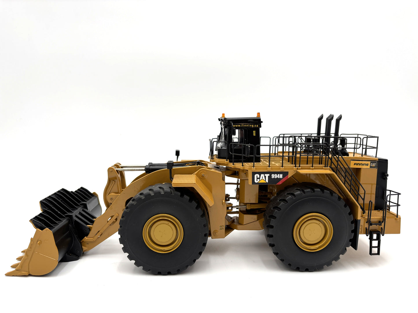 1/50 Caterpillar 994H Wheel Loader