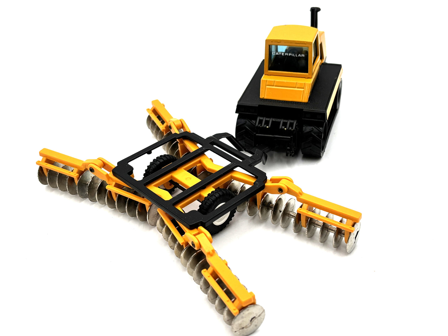 1/50 Caterpillar Challenger 65 with Disc