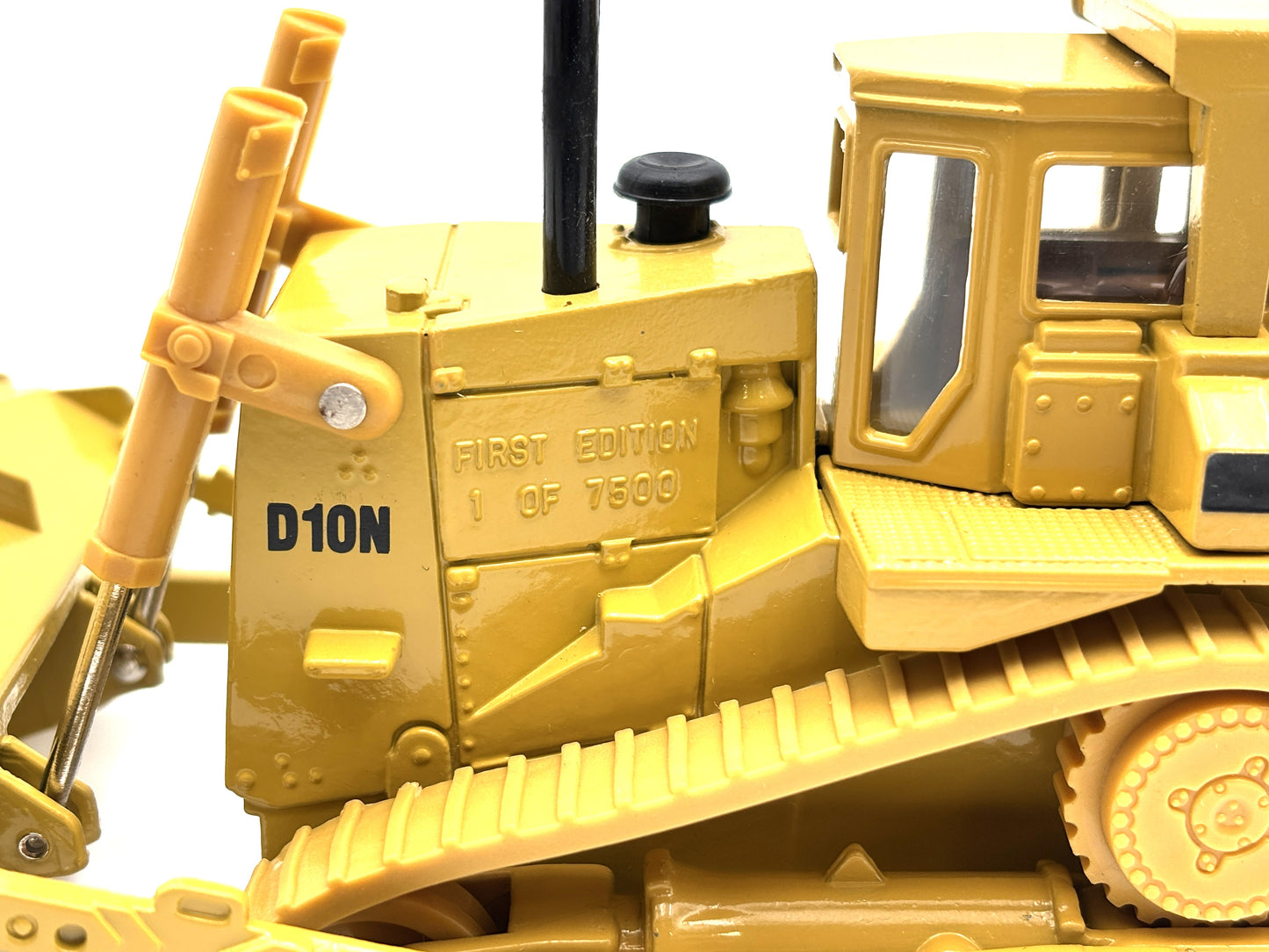 1/50 Caterpillar D10N First Edition