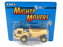 1/64 Caterpillar D25D Rock Truck