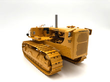 1/25 Caterpillar D9 with Cable Control