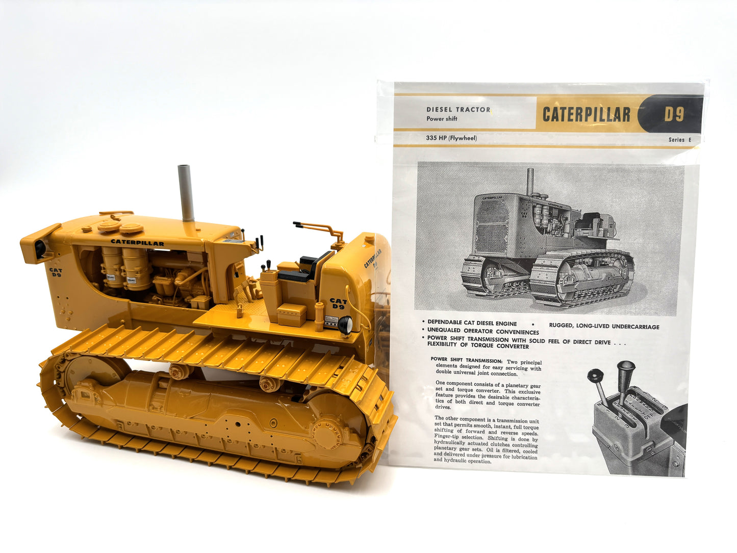 1/25 Caterpillar D9 with Cable Control