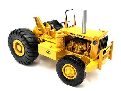 1/25 Caterpillar DW20