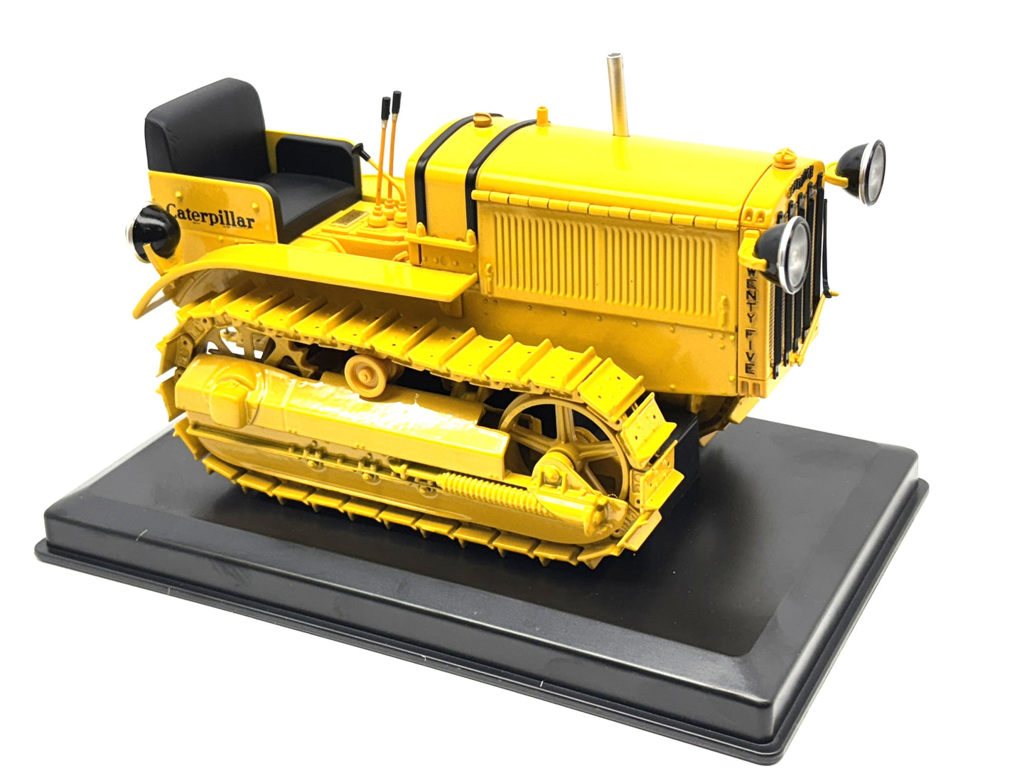 1/16 Caterpillar Twenty-Five