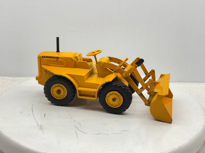 1/24 Caterpillar 950 Loader