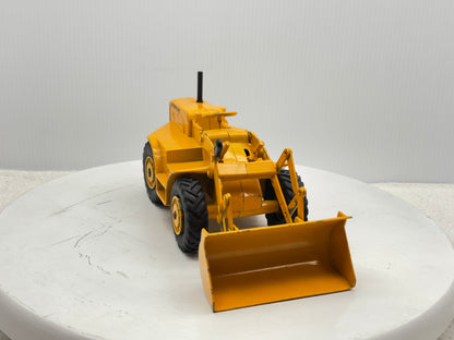 1/24 Caterpillar 950 Loader