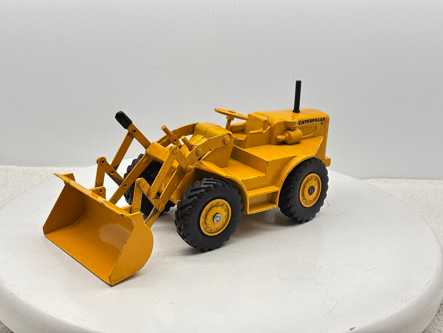 1/24 Caterpillar 950 Loader