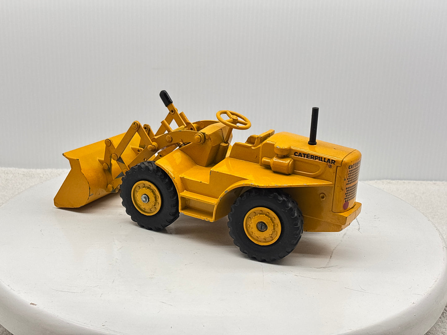 1/24 Caterpillar 950 Loader