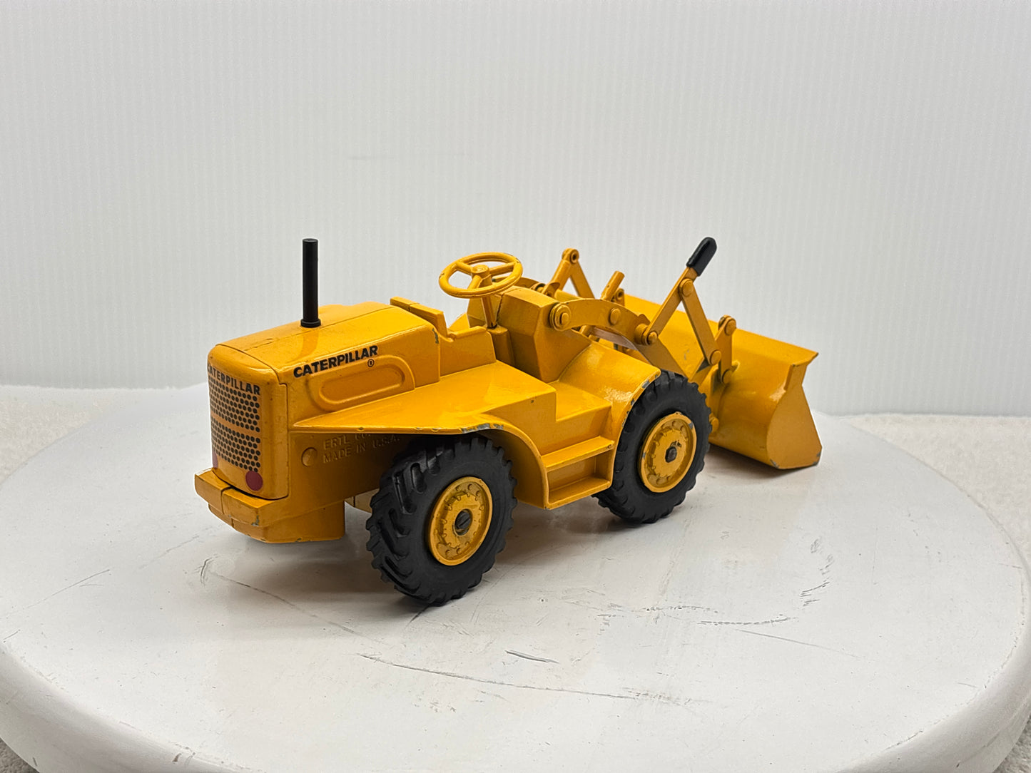 1/24 Caterpillar 950 Loader