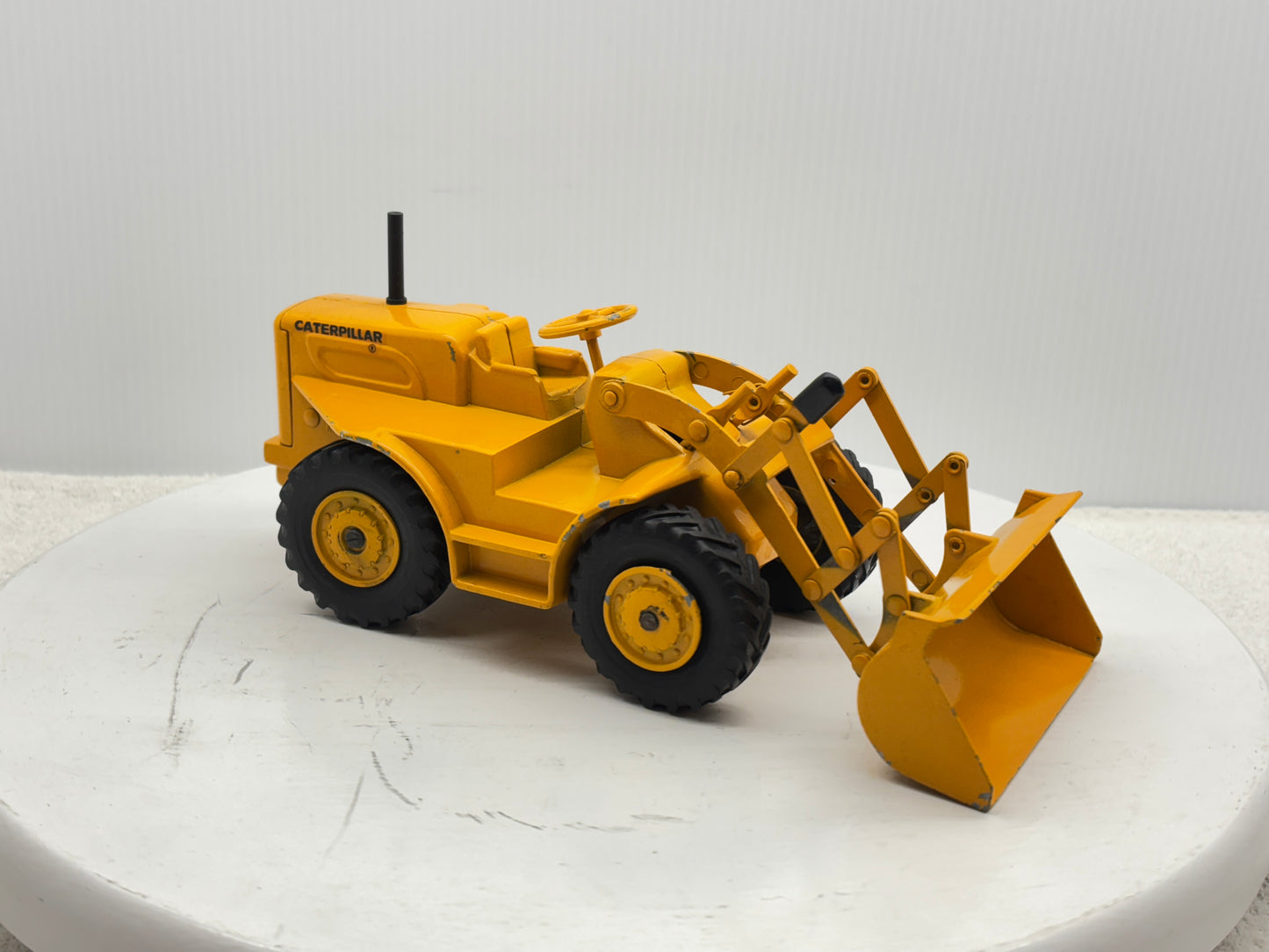 1/24 Caterpillar 950 Loader