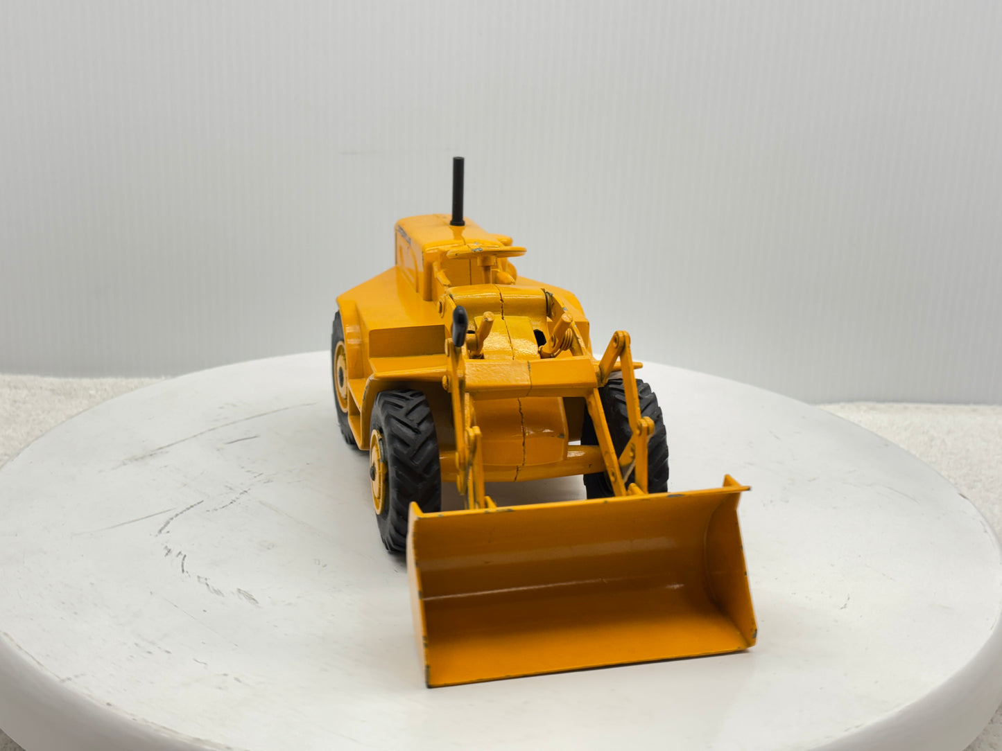 1/24 Caterpillar 950 Loader