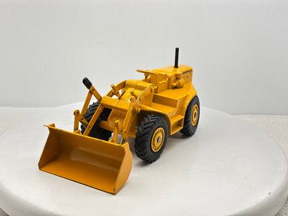 1/24 Caterpillar 950 Loader