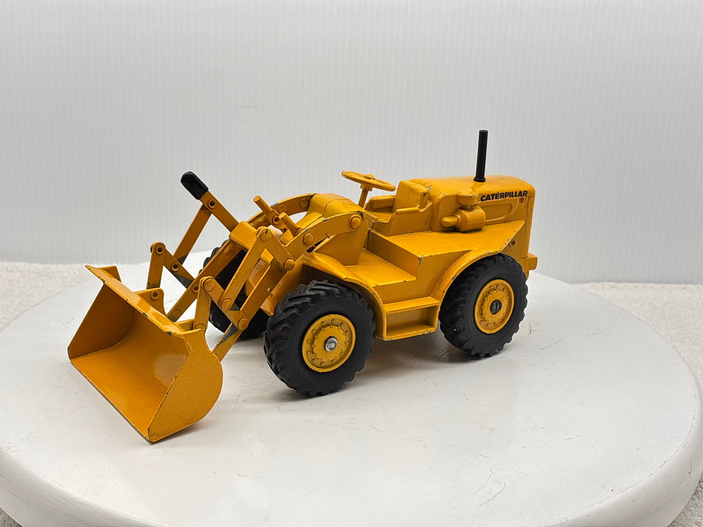 1/24 Caterpillar 950 Loader