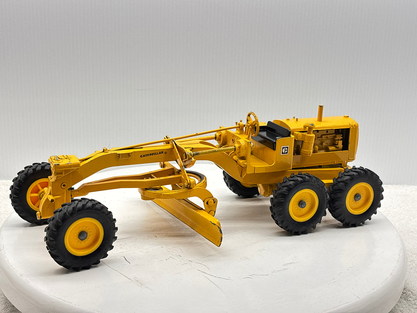 1/16 Caterpillar No.12 Motor Grader