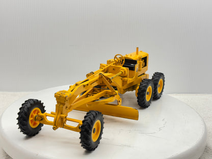 1/16 Caterpillar No.12 Motor Grader