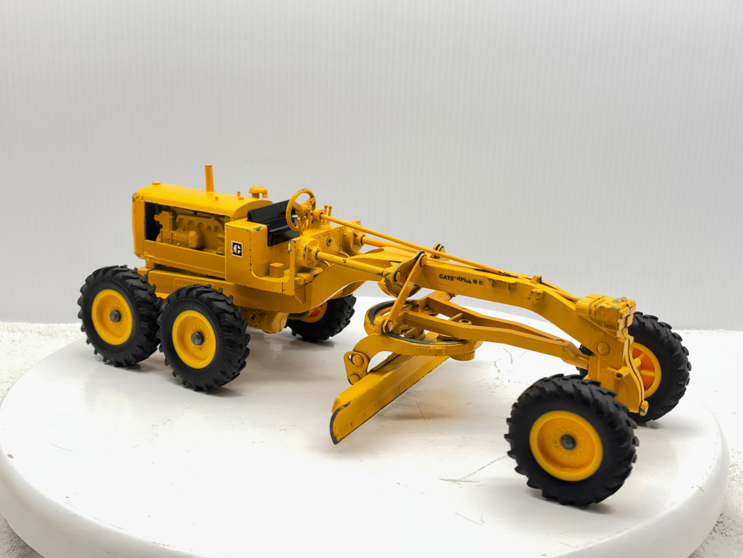 1/16 Caterpillar No.12 Motor Grader