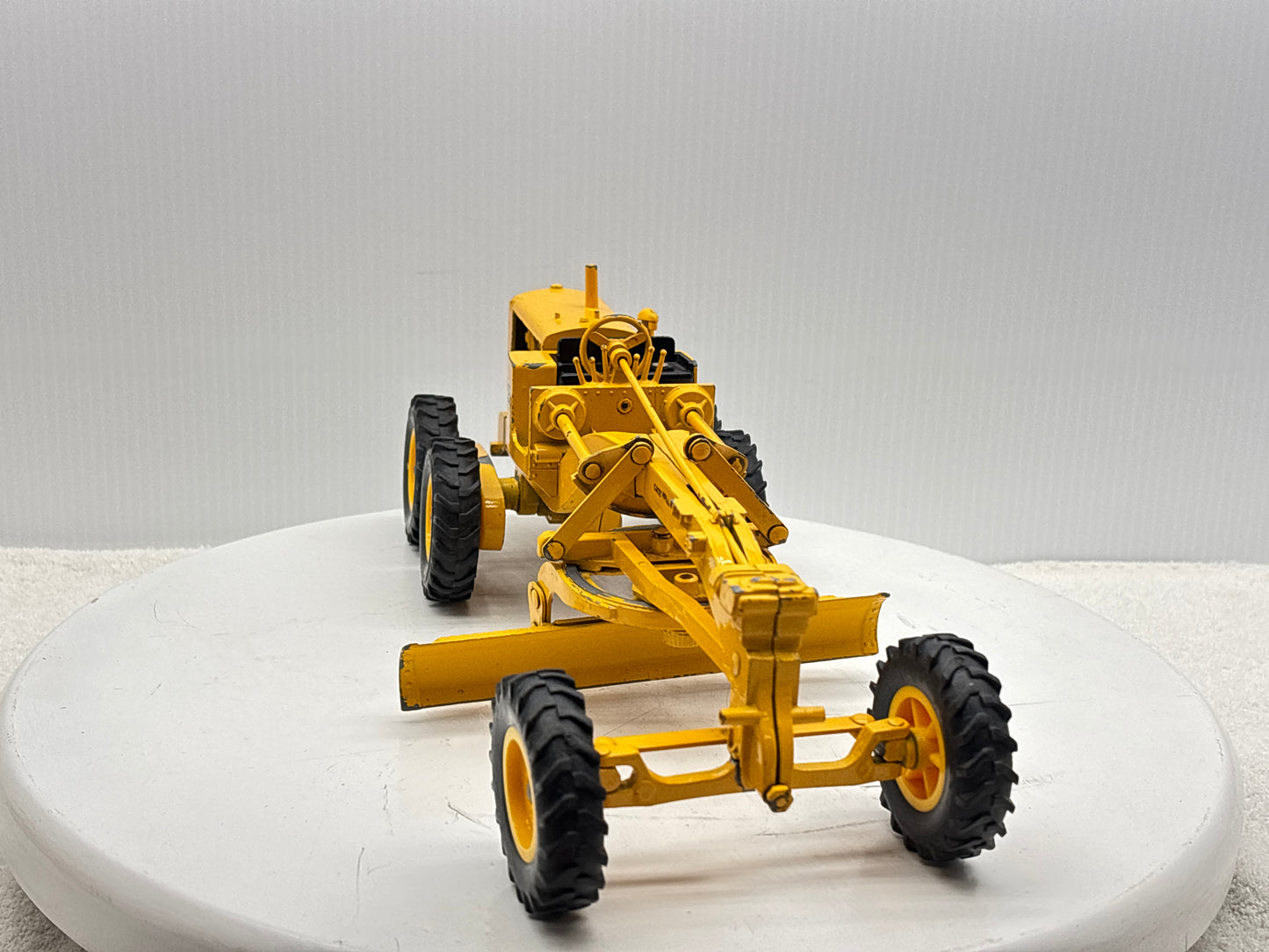 1/16 Caterpillar No.12 Motor Grader