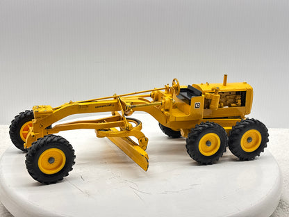 1/16 Caterpillar No.12 Motor Grader
