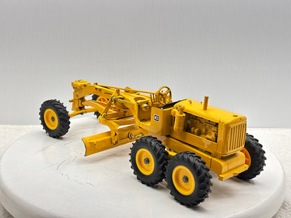 1/16 Caterpillar No.12 Motor Grader