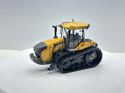 1/32 Challenger MT743