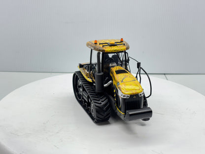 1/32 Challenger MT775E Field Viper
