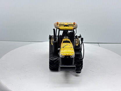1/32 Challenger MT775E Field Viper