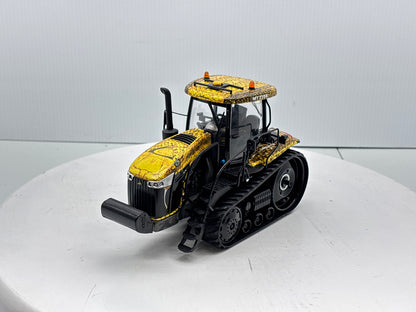 1/32 Challenger MT775E Field Viper