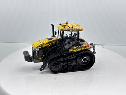 1/32 Challenger MT775E Field Viper
