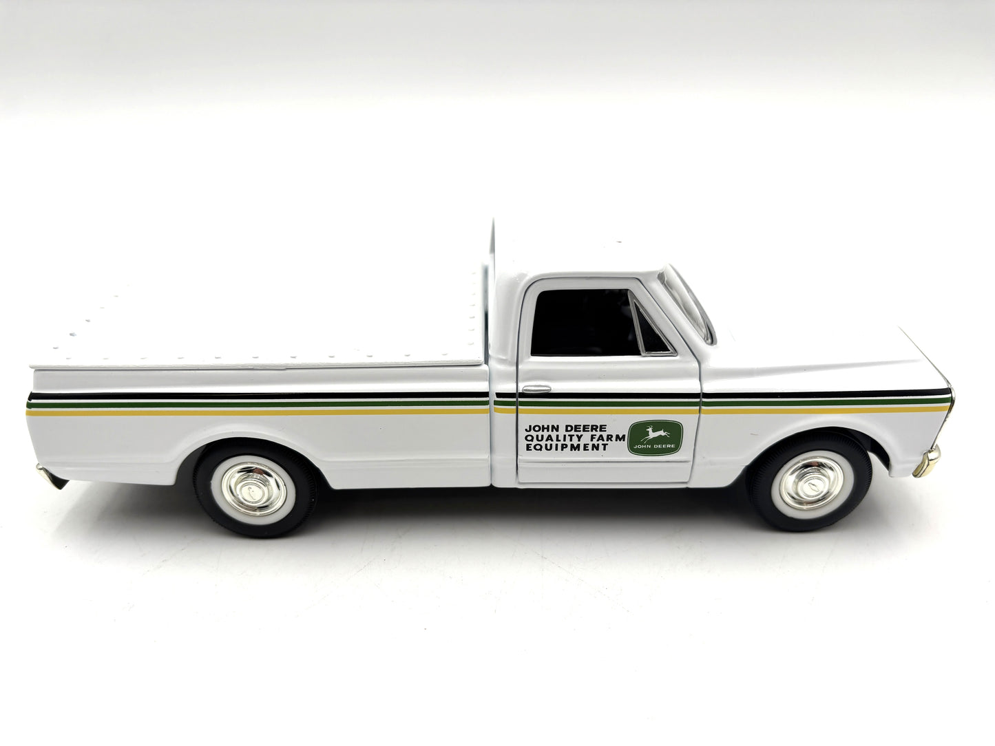 1/25 Chevrolet 1967 C10 John Deere