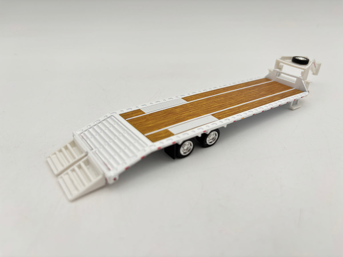 1/64 Chevrolet 3500 Dually w/Flatbed Trailer (White)