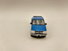 Chevrolet Silverado 3500 Extended Cab Dually (Metallic Blue)