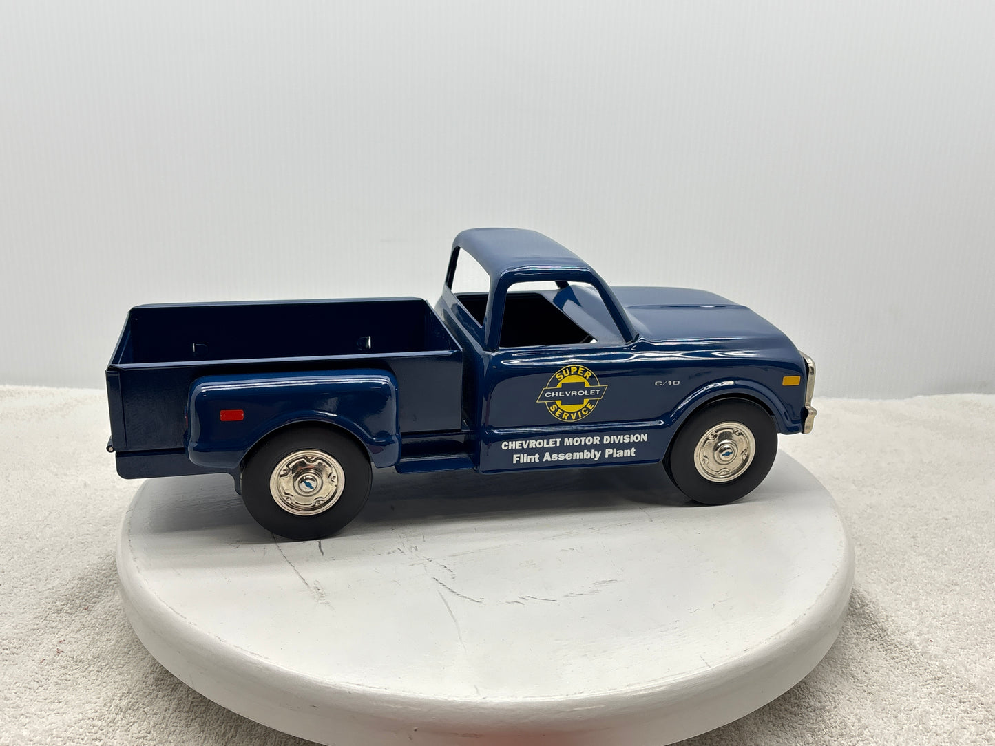1/18 Chevrolet 1969 C10 Step Side Pick-up