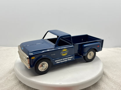 1/18 Chevrolet 1969 C10 Step Side Pick-up