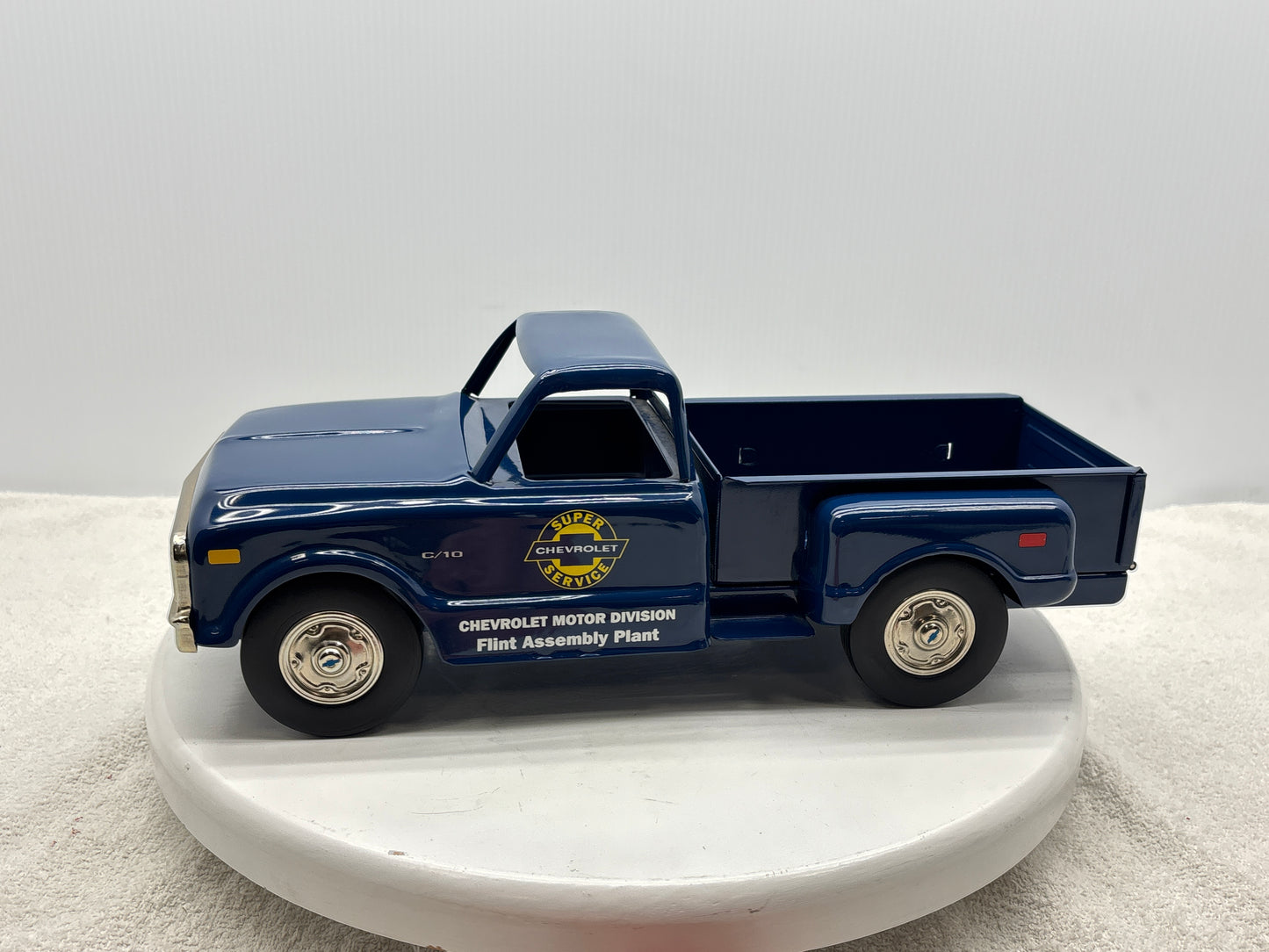 1/18 Chevrolet 1969 C10 Step Side Pick-up