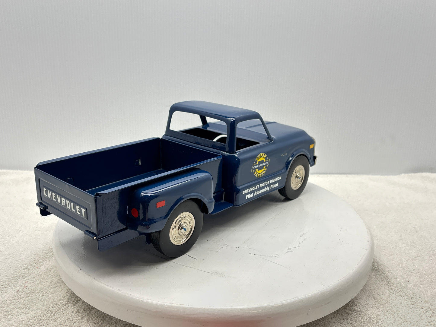 1/18 Chevrolet 1969 C10 Step Side Pick-up