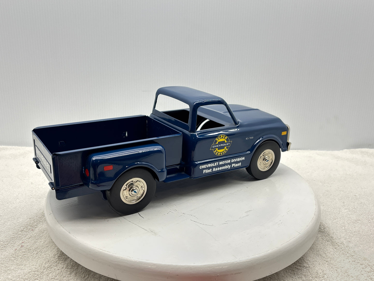 1/18 Chevrolet 1969 C10 Step Side Pick-up