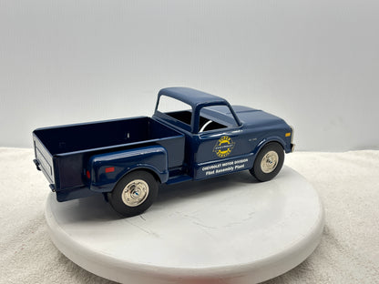 1/18 Chevrolet 1969 C10 Step Side Pick-up