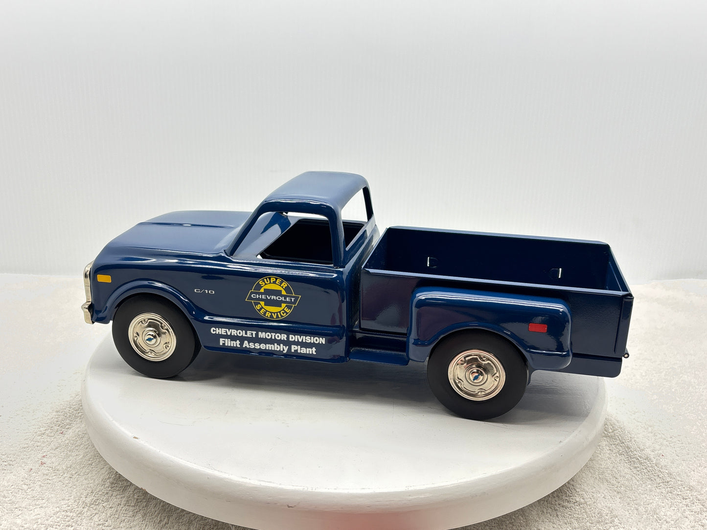 1/18 Chevrolet 1969 C10 Step Side Pick-up
