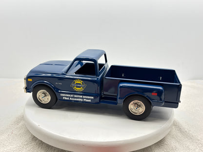 1/18 Chevrolet 1969 C10 Step Side Pick-up