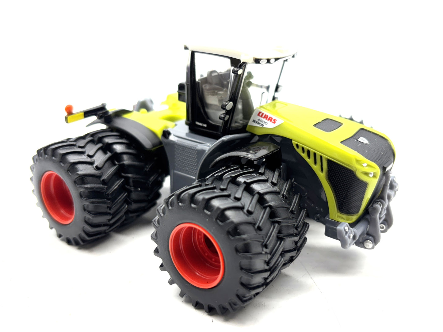 1/64 Claas 4500 Xerion