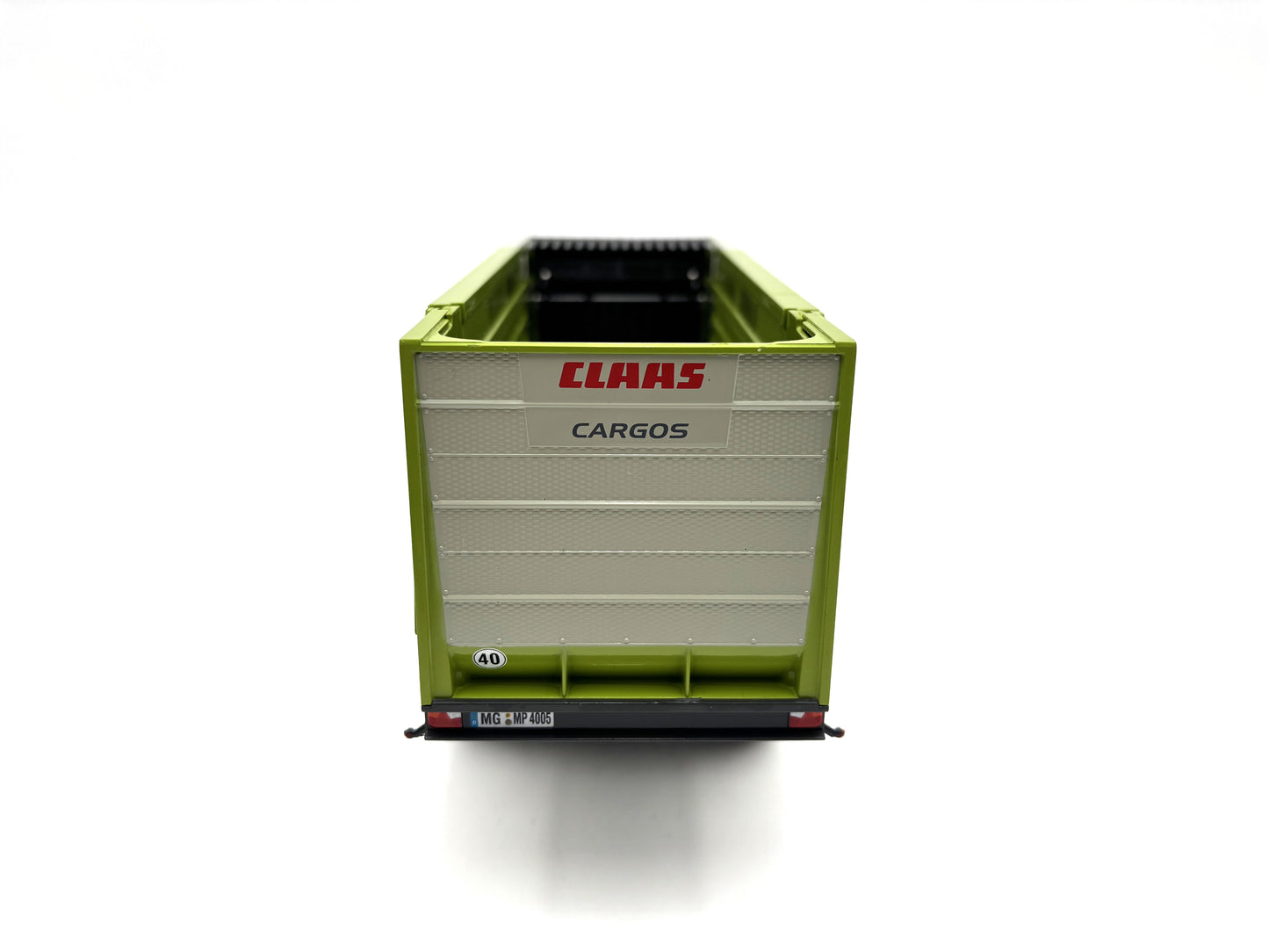 1/32  Claas 8400 Cargos