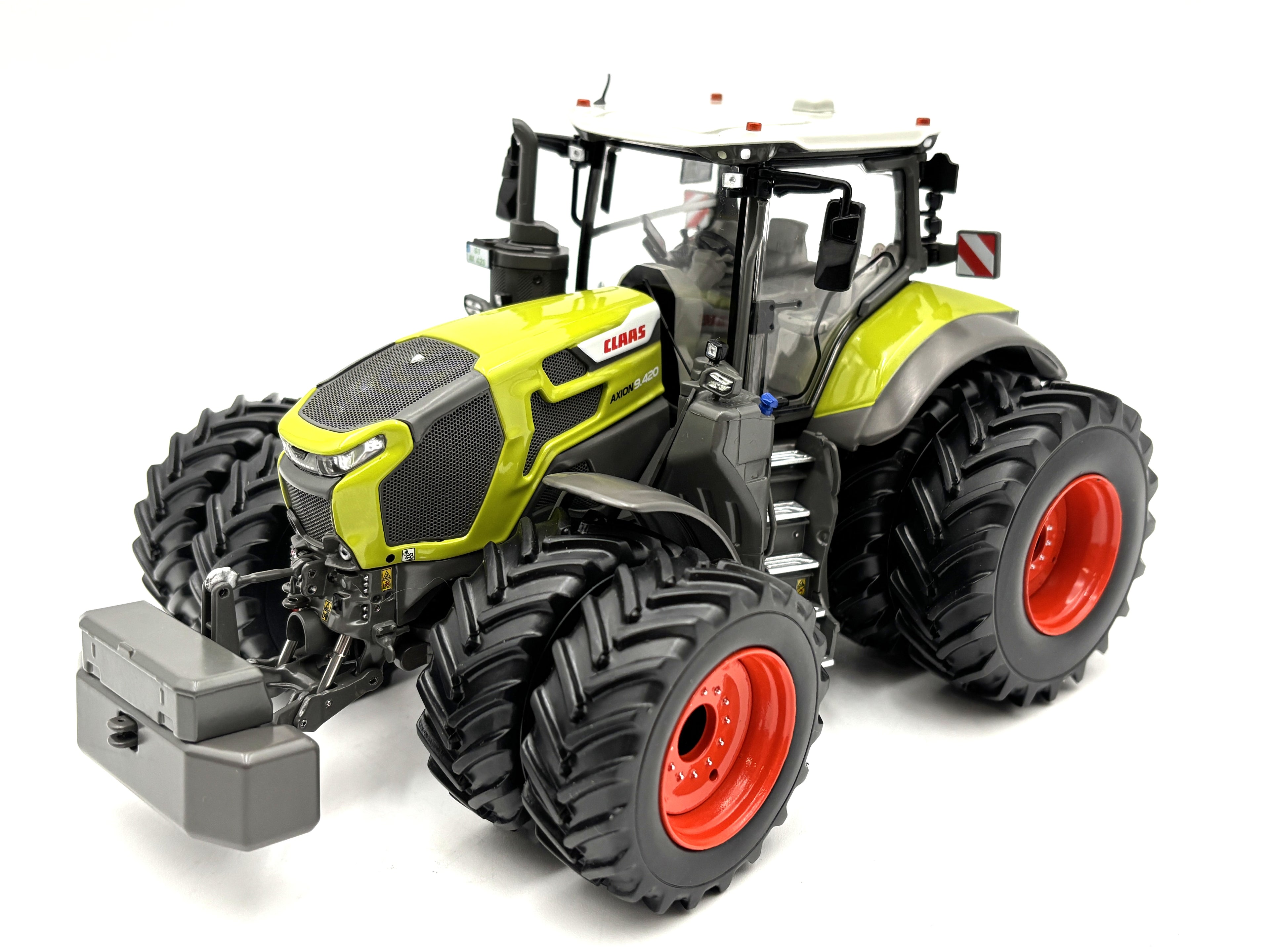 1/32 Claas Axion 9.420