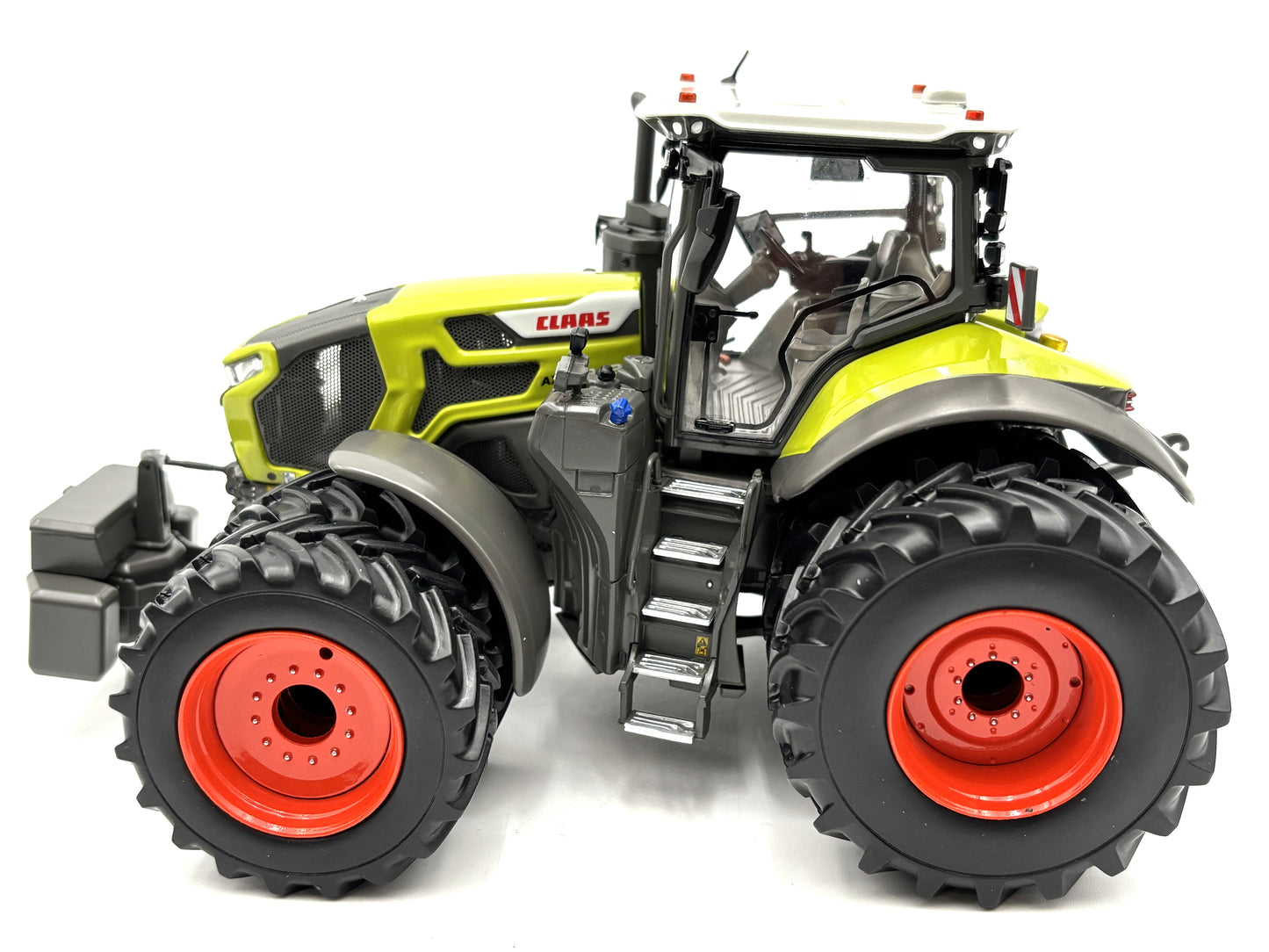 1/32 Claas Axion 9.420