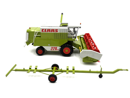 1/32 Claas Commandor 228 CS