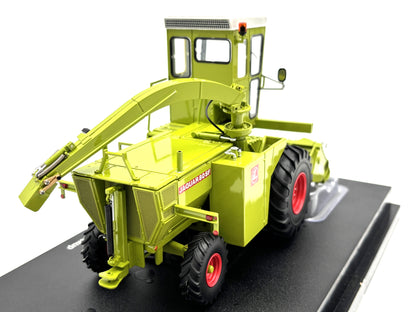 1/32 Claas Jaguar 80SF with Pick-up